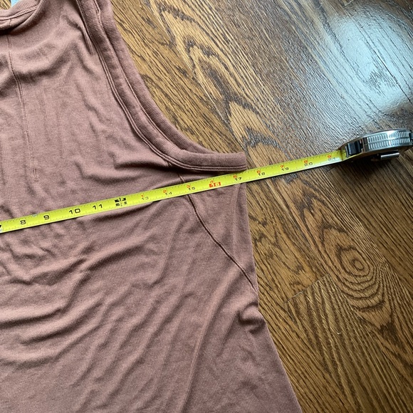 Lululemon Athletica Brown Sleeveless Tank Top
Great condition - Picture 9 of 9